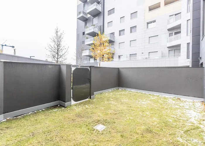 Bassani Garden, By Short Holidays * Bologna