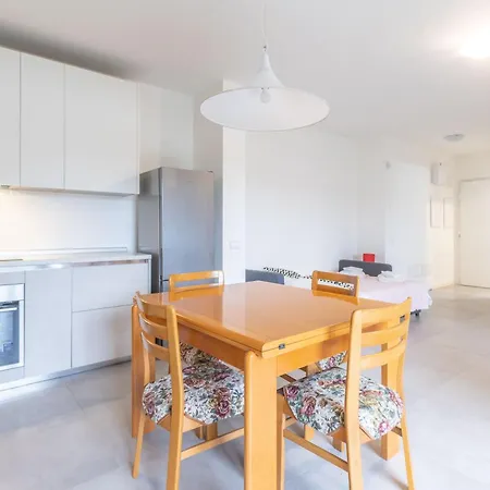 Bassani Garden, By Short Holidays Apartament *